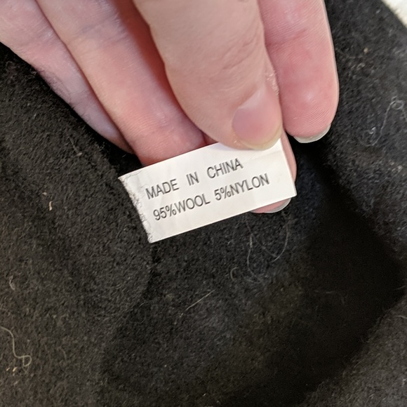 Baby Beret - Picture 3 of 3